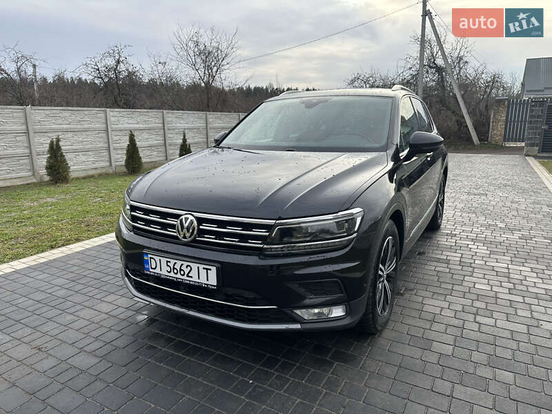 Позашляховик / Кросовер Volkswagen Tiguan 2016 в Коростені