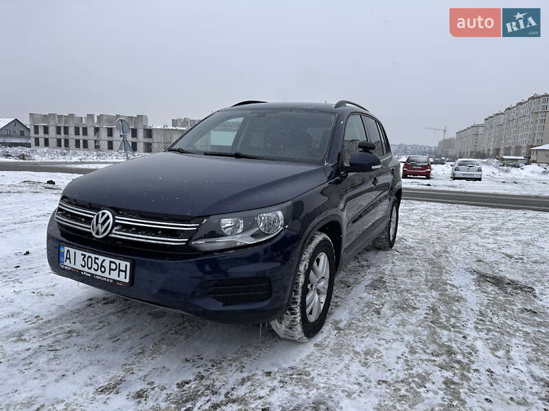 Внедорожник / Кроссовер Volkswagen Tiguan 2016 в Киеве