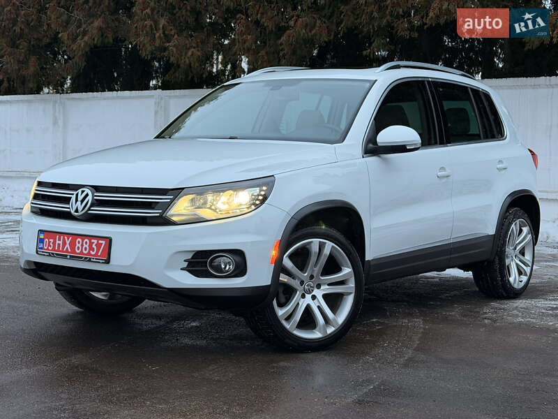 Внедорожник / Кроссовер Volkswagen Tiguan 2016 в Ровно