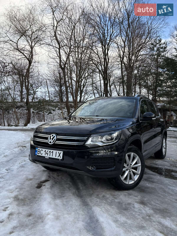 Внедорожник / Кроссовер Volkswagen Tiguan 2016 в Дрогобыче