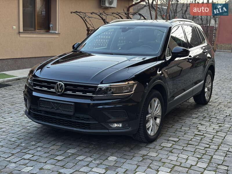 Внедорожник / Кроссовер Volkswagen Tiguan 2019 в Сваляве