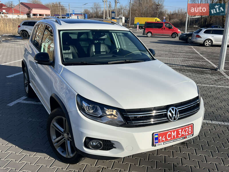 Внедорожник / Кроссовер Volkswagen Tiguan 2017 в Киеве