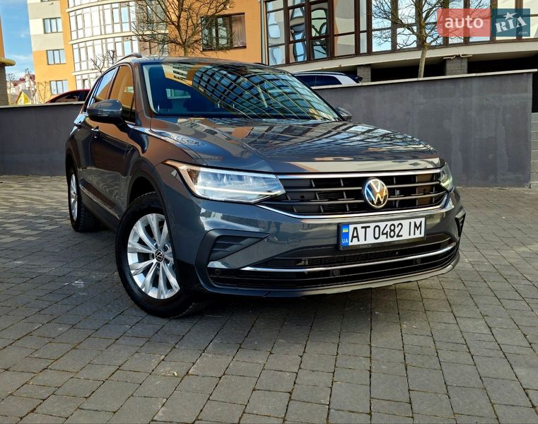 Внедорожник / Кроссовер Volkswagen Tiguan 2023 в Ивано-Франковске
