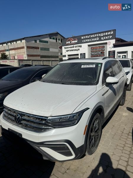 Внедорожник / Кроссовер Volkswagen Tiguan 2022 в Львове