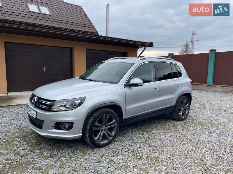 Внедорожник / Кроссовер Volkswagen Tiguan 2012 в Львове