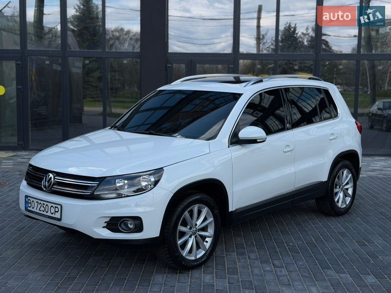 Внедорожник / Кроссовер Volkswagen Tiguan 2016 в Полтаве