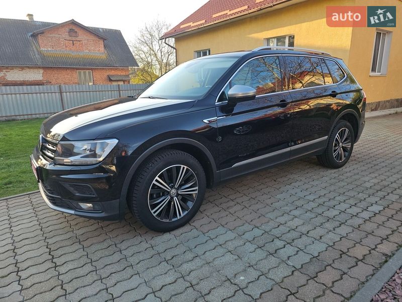 Позашляховик / Кросовер Volkswagen Tiguan 2018 в Стрию
