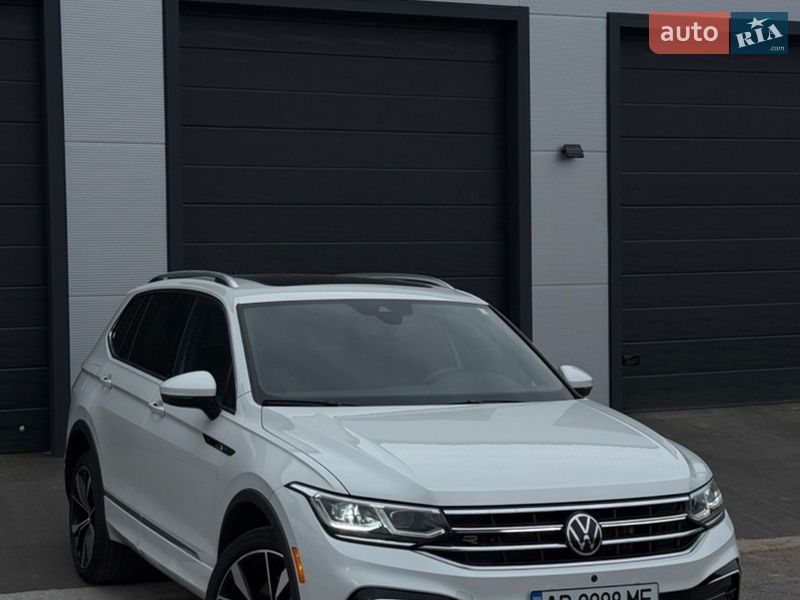 Внедорожник / Кроссовер Volkswagen Tiguan 2022 в Хмельнике