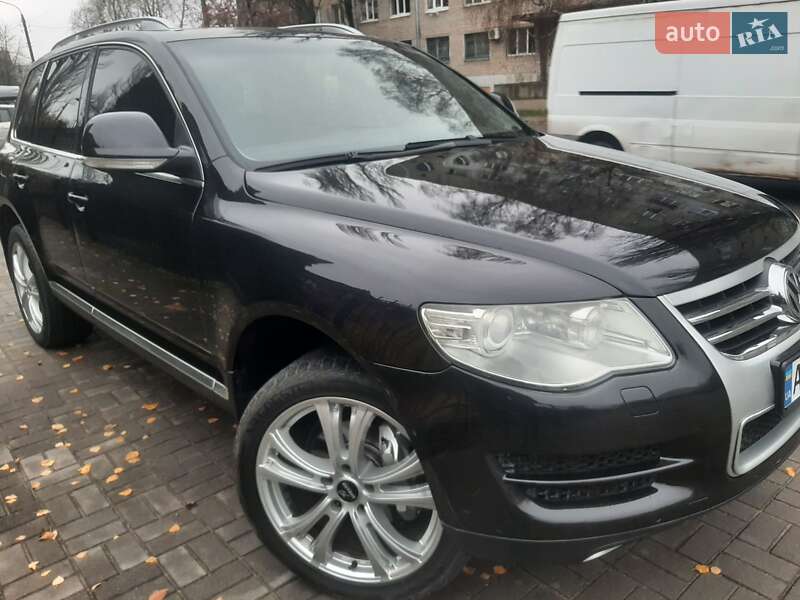 Внедорожник / Кроссовер Volkswagen Touareg 2007 в Запорожье Внедорожник / Кроссовер Volkswagen Touareg 2007 в Запорожье
