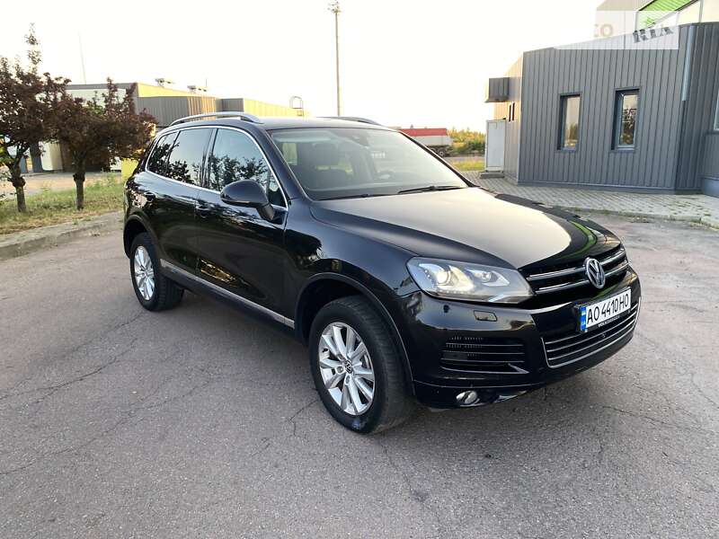 Позашляховик / Кросовер Volkswagen Touareg 2010 в Ужгороді Позашляховик / Кросовер Volkswagen Touareg 2010 в Ужгороді