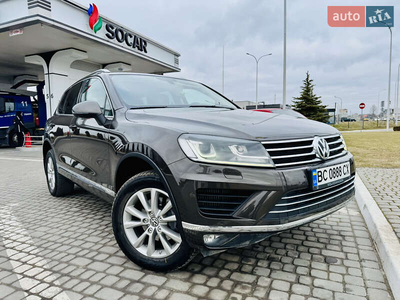 Внедорожник / Кроссовер Volkswagen Touareg 2017 в Львове