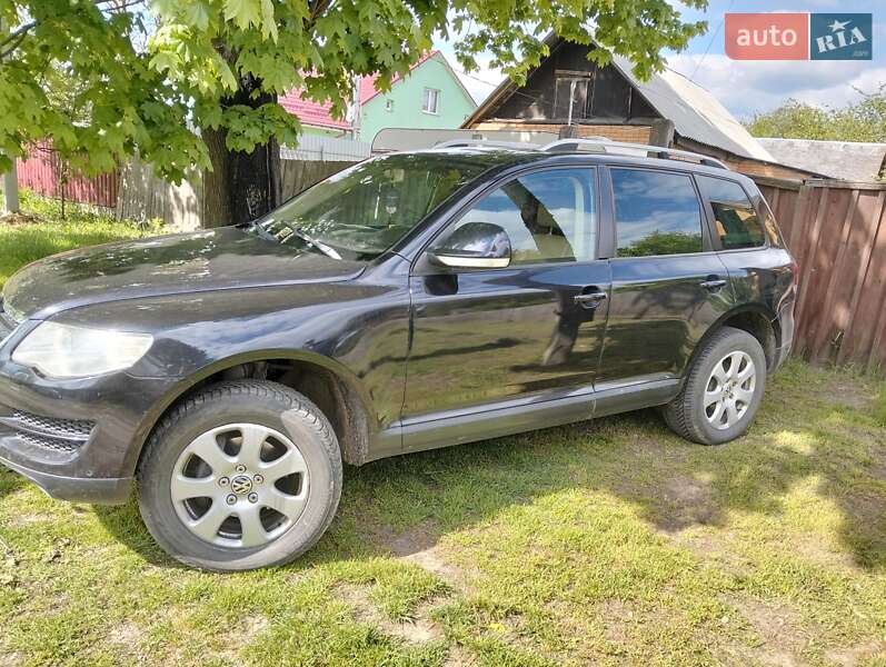 Внедорожник / Кроссовер Volkswagen Touareg 2007 в Киеве