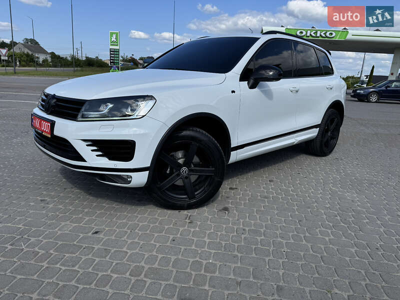 Позашляховик / Кросовер Volkswagen Touareg 2016 в Дрогобичі Позашляховик / Кросовер Volkswagen Touareg 2016 в Дрогобичі