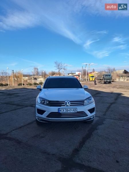 Внедорожник / Кроссовер Volkswagen Touareg 2015 в Харькове Внедорожник / Кроссовер Volkswagen Touareg 2015 в Харькове