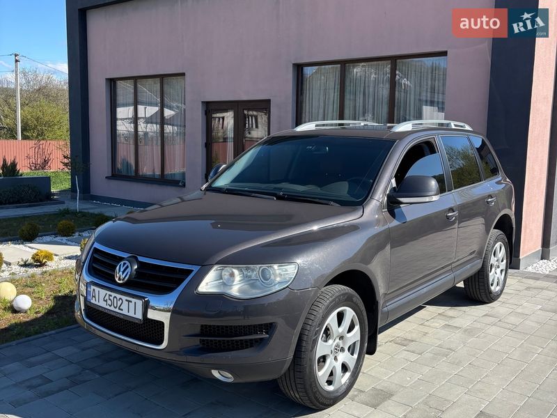 Внедорожник / Кроссовер Volkswagen Touareg 2008 в Тячеве