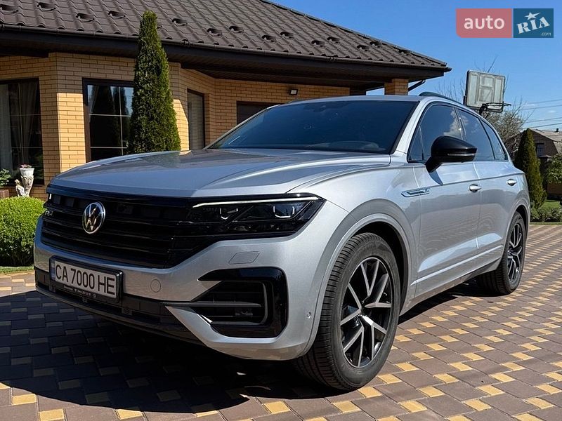 Внедорожник / Кроссовер Volkswagen Touareg 2021 в Умани
