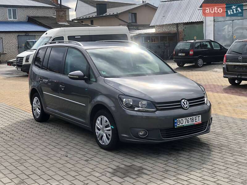 Мінівен Volkswagen Touran 2011 в Ковелі