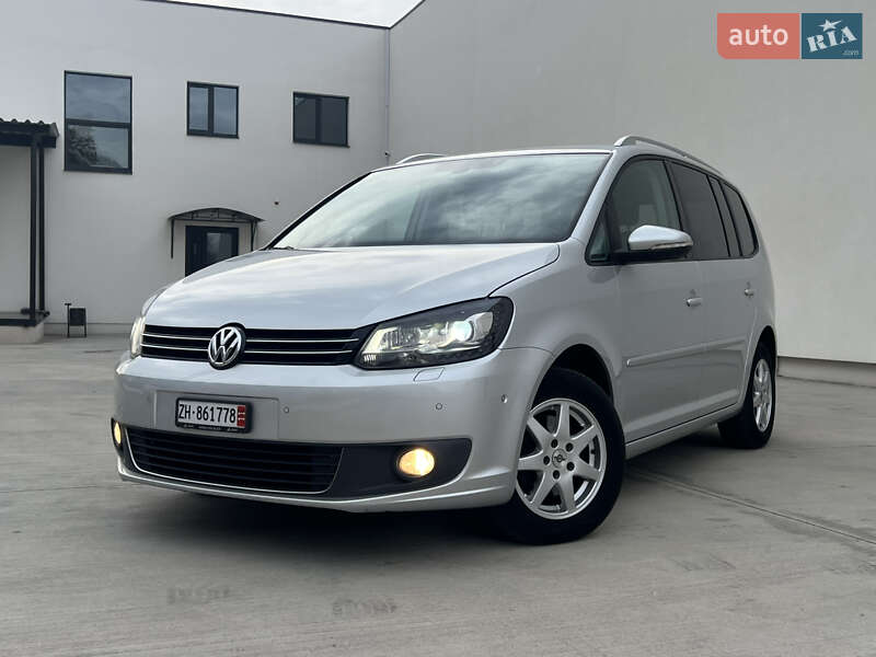 Минивэн Volkswagen Touran 2014 в Луцке Минивэн Volkswagen Touran 2014 в Луцке