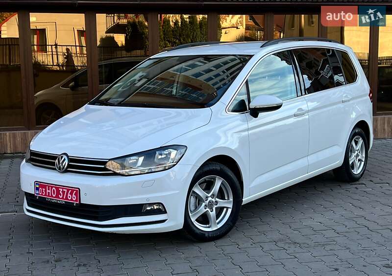 Микровэн Volkswagen Touran 2020 в Тернополе