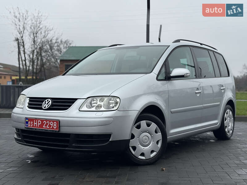 Мінівен Volkswagen Touran 2005 в Лубнах