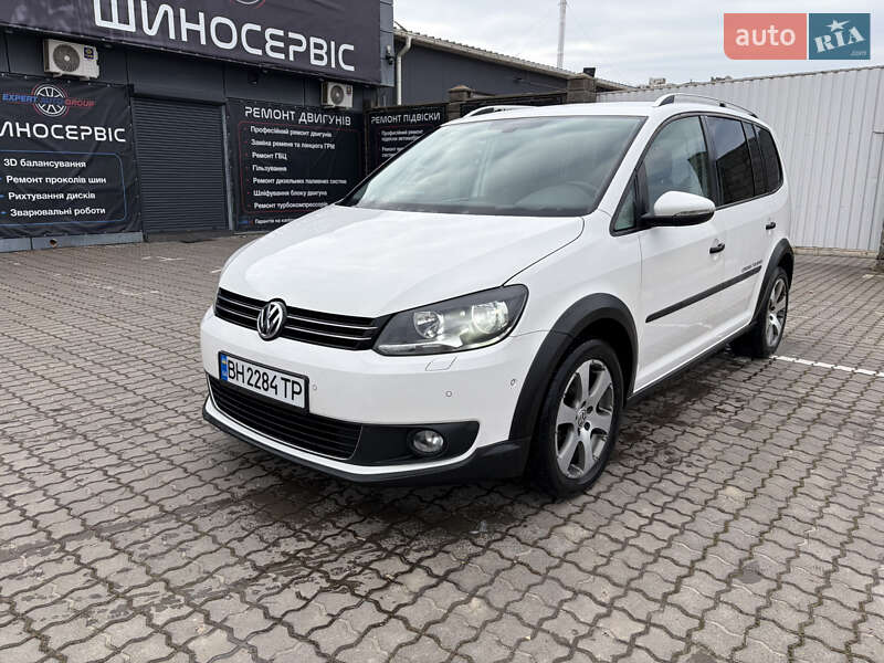Минивэн Volkswagen Touran 2012 в Одессе