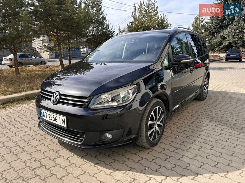 Минивэн Volkswagen Touran 2011 в Ивано-Франковске Минивэн Volkswagen Touran 2011 в Ивано-Франковске