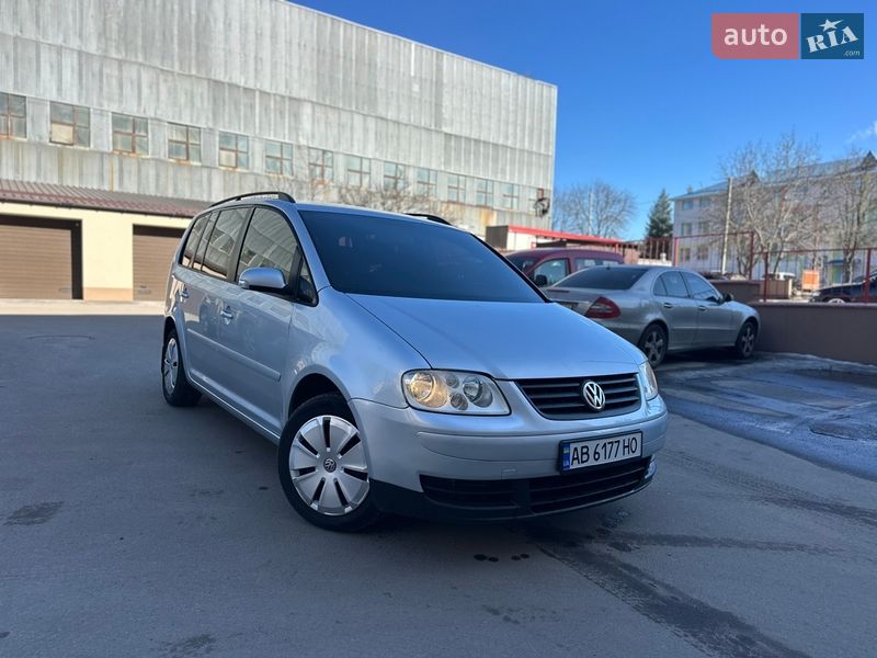 Минивэн Volkswagen Touran 2004 в Виннице