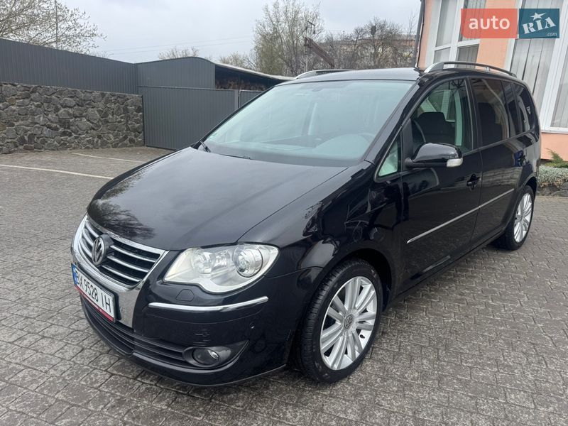 Минивэн Volkswagen Touran 2008 в Хмельницком