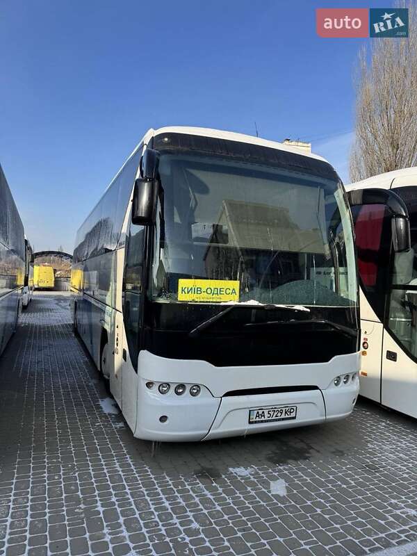 Туристический / Междугородний автобус Neoplan Tourliner 2011 в Киеве