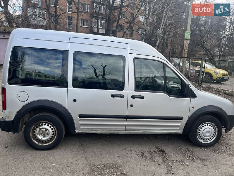 Минивэн Ford Tourneo Connect 2003 в Киеве
