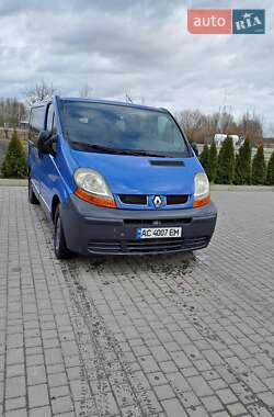 Минивэн Renault Trafic 2002 в Турийске