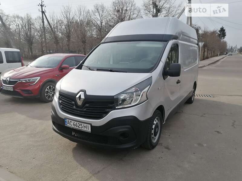 Грузовой фургон Renault Trafic 2017 в Луцке Грузовой фургон Renault Trafic 2017 в Луцке