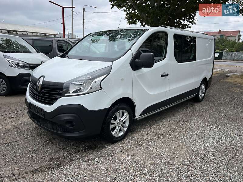 Грузопассажирский фургон Renault Trafic 2018 в Одессе