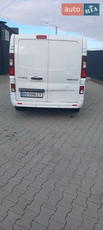 Грузовой фургон Renault Trafic 2017 в Подволочиске