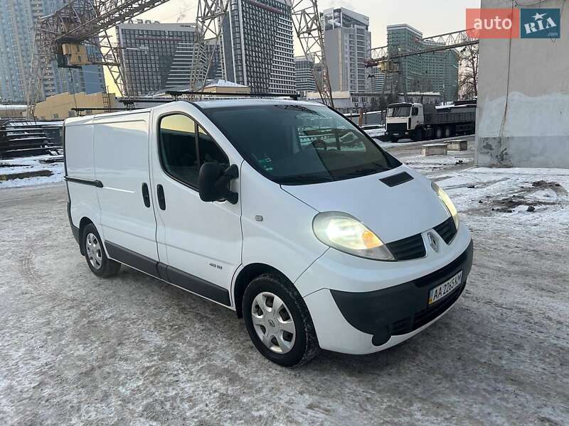 Микроавтобус грузовой (до 3,5т) Renault Trafic 2011 в Киеве Микроавтобус грузовой (до 3,5т) Renault Trafic 2011 в Киеве