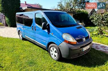 Мінівен Renault Trafic 2004 в Львові Мінівен Renault Trafic 2004 в Львові