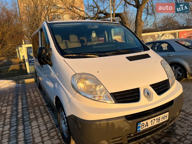 Минивэн Renault Trafic 2008 в Кропивницком