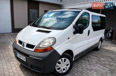 Мінівен Renault Trafic 2004 в Чернівцях