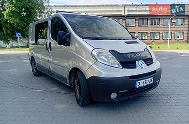 Вантажопасажирський фургон Renault Trafic 2008 в Теофіполі