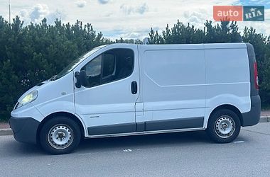 Грузовой фургон Renault Trafic 2014 в Киеве