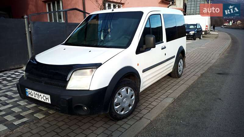Минивэн Ford Transit Connect 2006 в Рахове