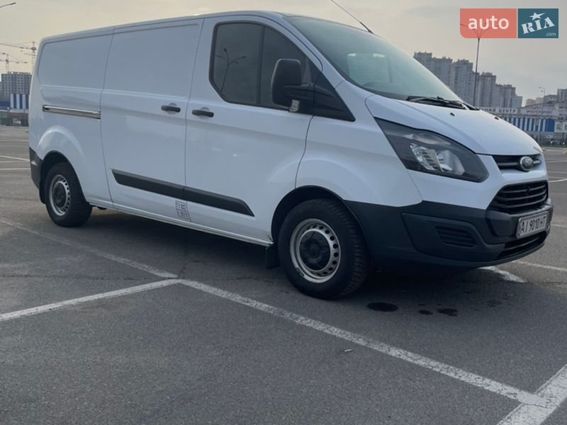 Вантажний фургон Ford Transit Custom 2015 в Києві