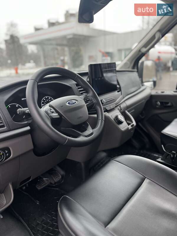 Грузовой фургон Ford Transit 2022 в Львове