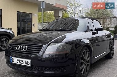 Родстер Audi TT 2001 в Киеве Родстер Audi TT 2001 в Киеве