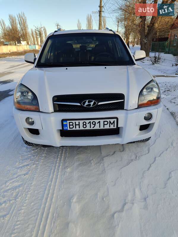Внедорожник / Кроссовер Hyundai Tucson 2008 в Николаеве
