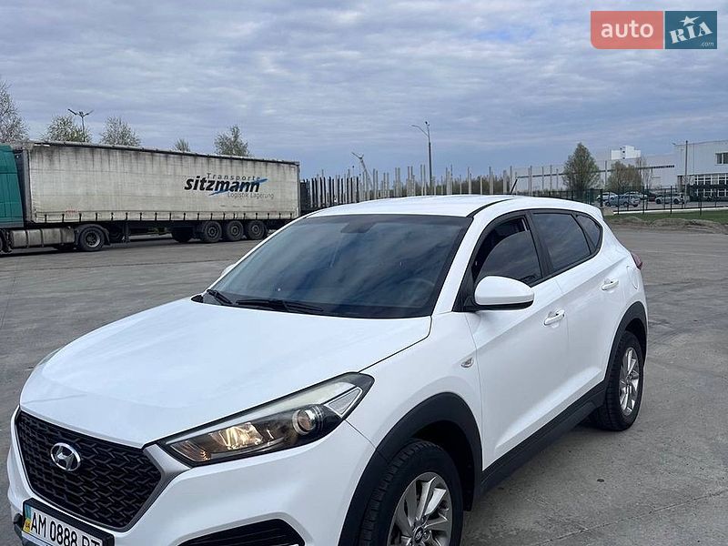 Внедорожник / Кроссовер Hyundai Tucson 2016 в Коростене