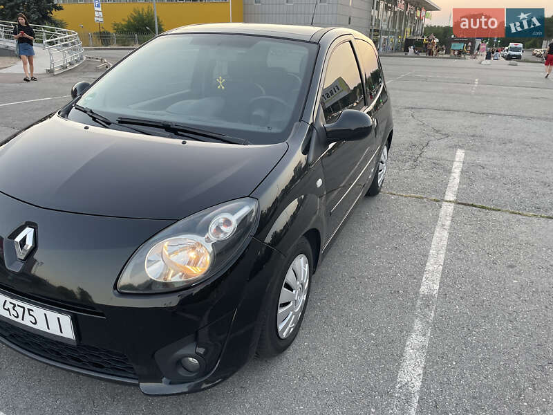 Хэтчбек Renault Twingo 2009 в Запорожье Хэтчбек Renault Twingo 2009 в Запорожье