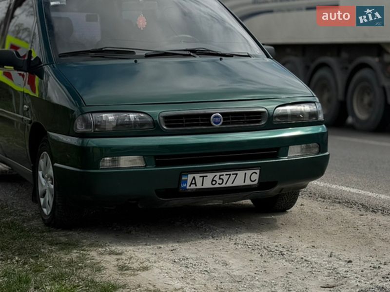 Мінівен Fiat Ulysse 1999 в Надвірній
