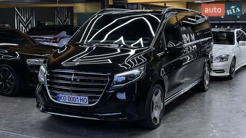 Мінівен Mercedes-Benz V-Class 2025 в Ужгороді