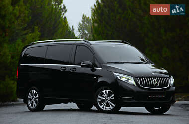 Мінівен Mercedes-Benz V-Class 2018 в Дніпрі Мінівен Mercedes-Benz V-Class 2018 в Дніпрі